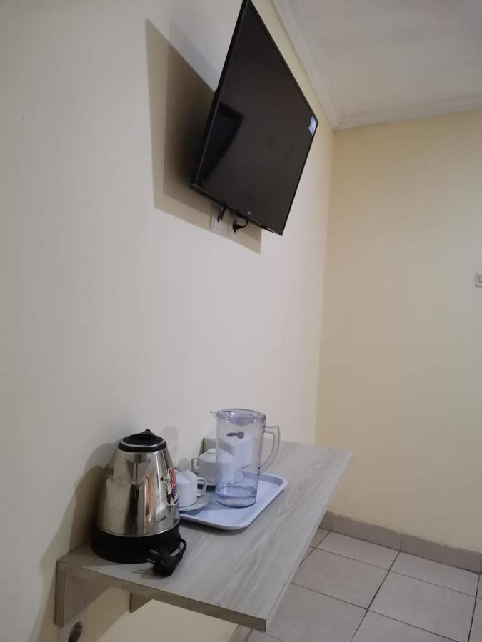 Hotel Nusantara Indah Syariah Jakarta Exterior foto